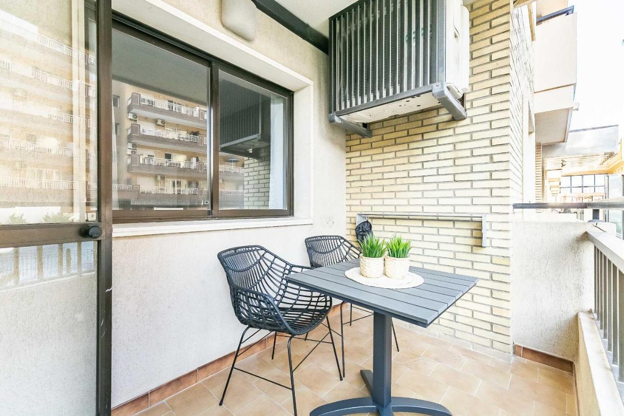 76-Lovely Beach Front Apartment In Fuengirola Exterior photo